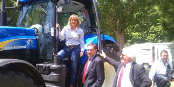 esther_tractor
